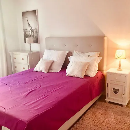 Daire Amandine With Garden Close To Waterloo *